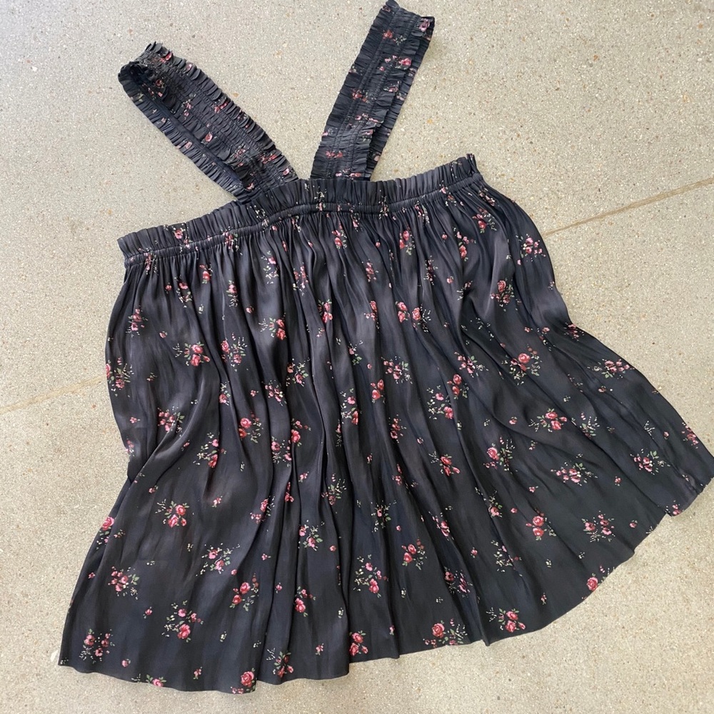 Ulla silky sleeveless halter blouse size 4